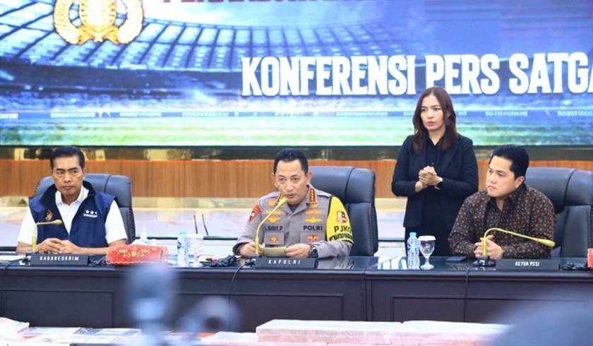 Satgas Anti Mafia Bola Ungkap Sindikat Situs Judi Bola Online Satgas Anti Mafia Bola Ungkap Sindikat Situs Judi Bola Online