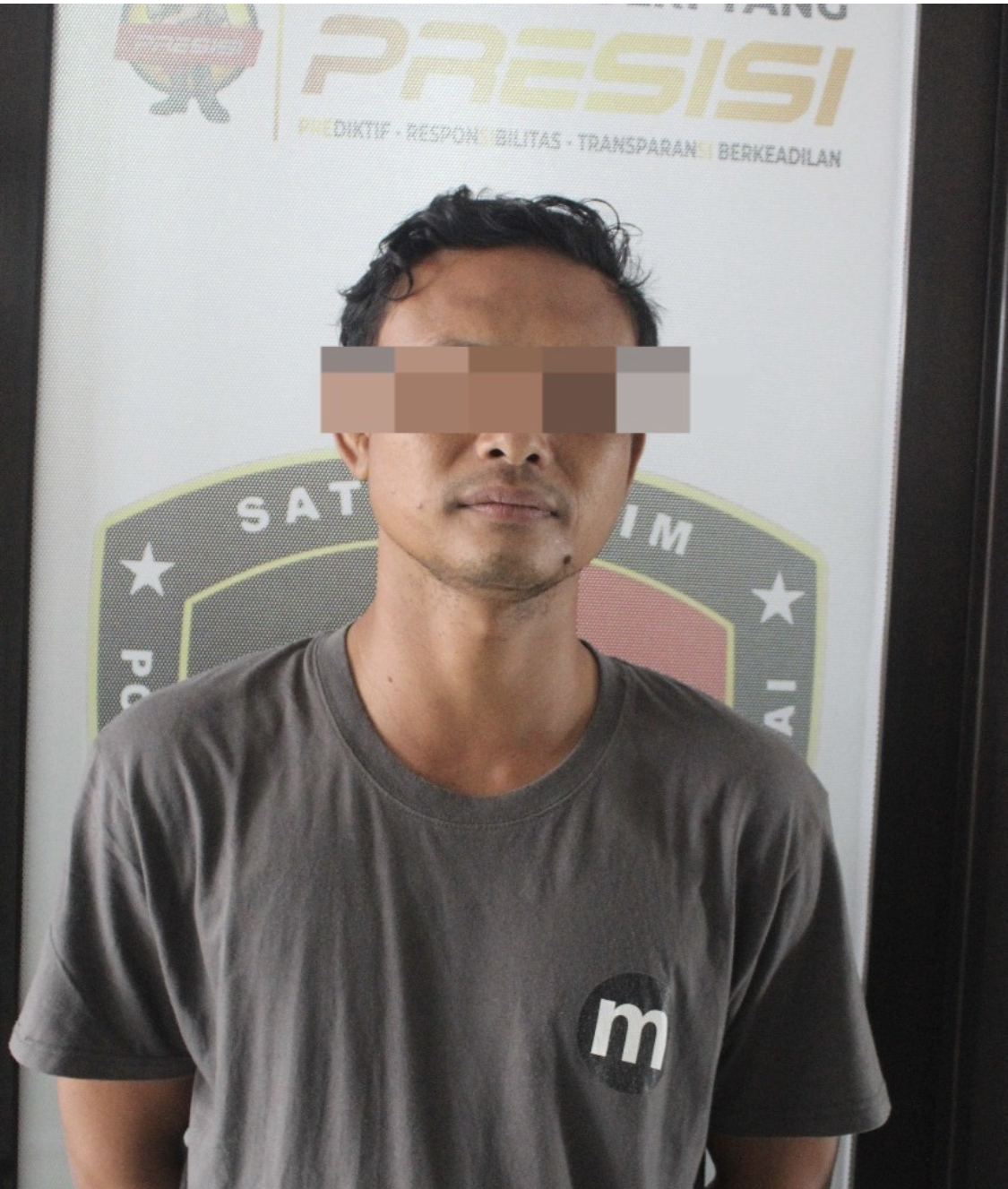 Ribut dengan Petugas Avsec, Sopir Ilegal Diamankan di Bandara I Gusti Ngurah Rai atas Kepemilikan Senjata Tajam