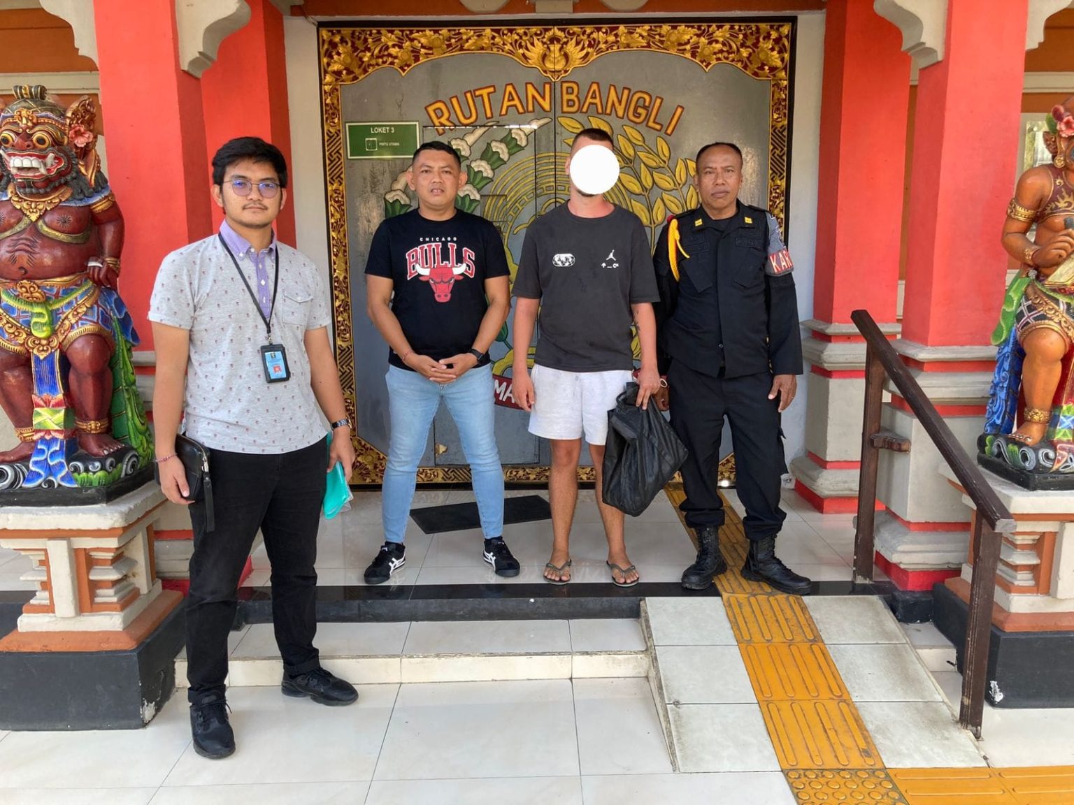 <strong>Bebas Dari Rutan Bangli, WN Asal Jerman Langsung di Deportasi</strong>