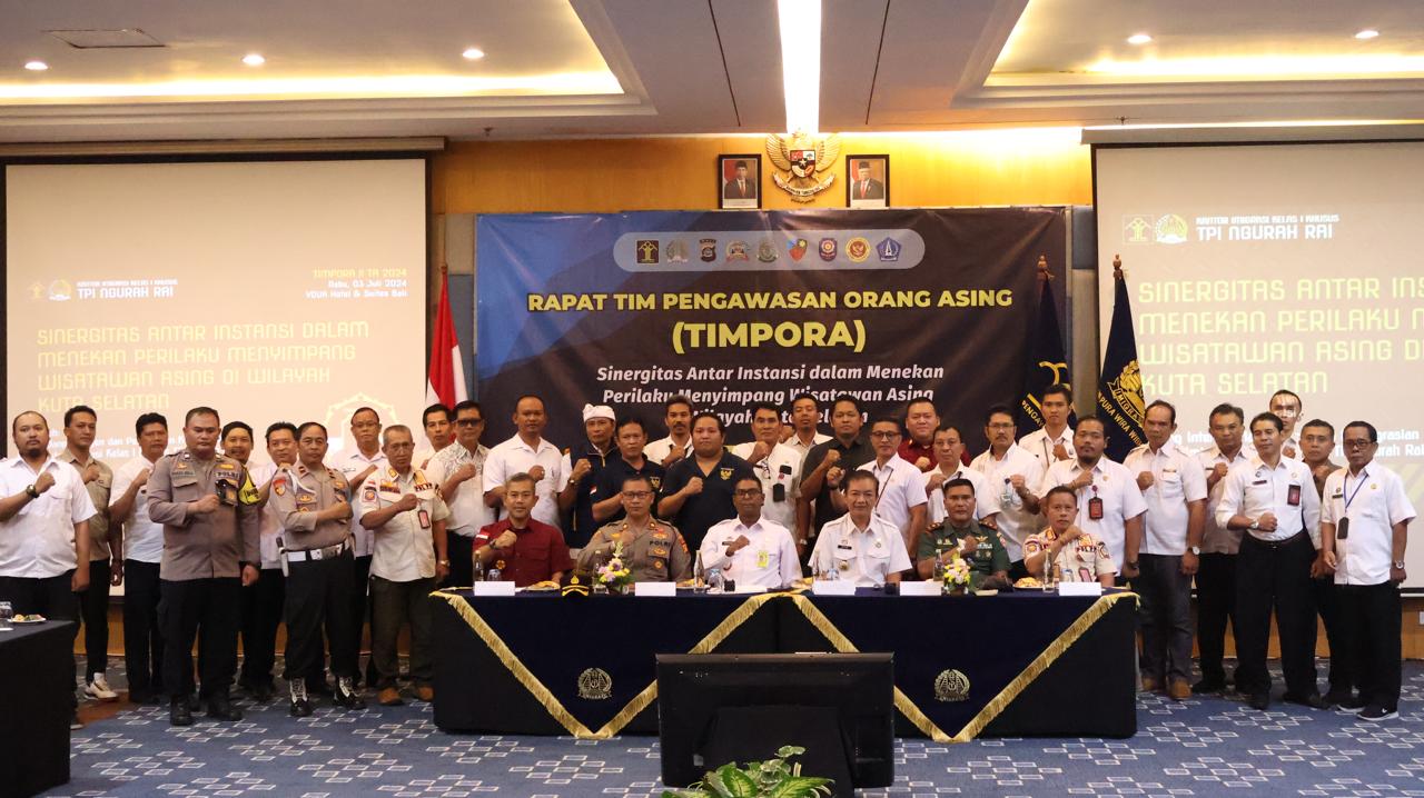 Perkuat Sinergitas Tekan Perilaku Menyimpang Wisatawan Asing, Imigrasi Bali Gelar Rapat TimPORA