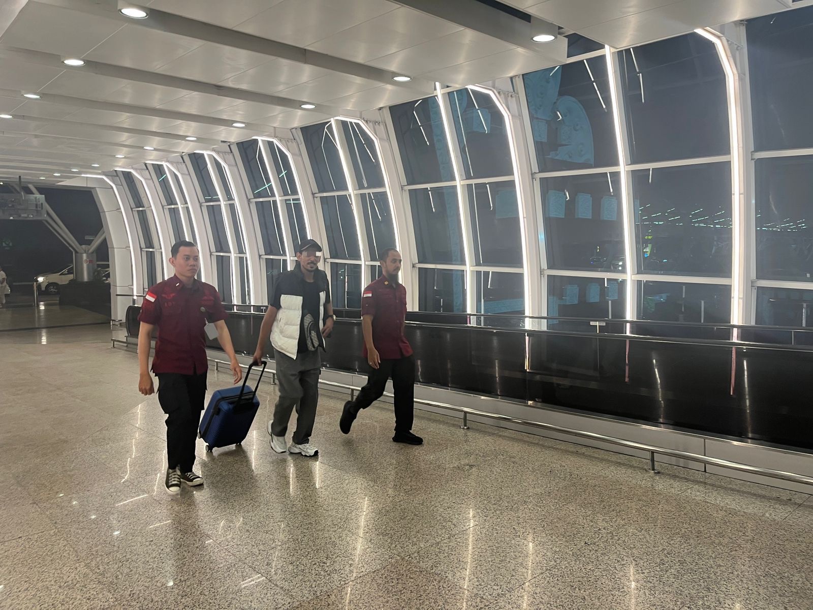 Rudenim Denpasar Deportasi Pemuda Irak Gunakan Paspor Palsu