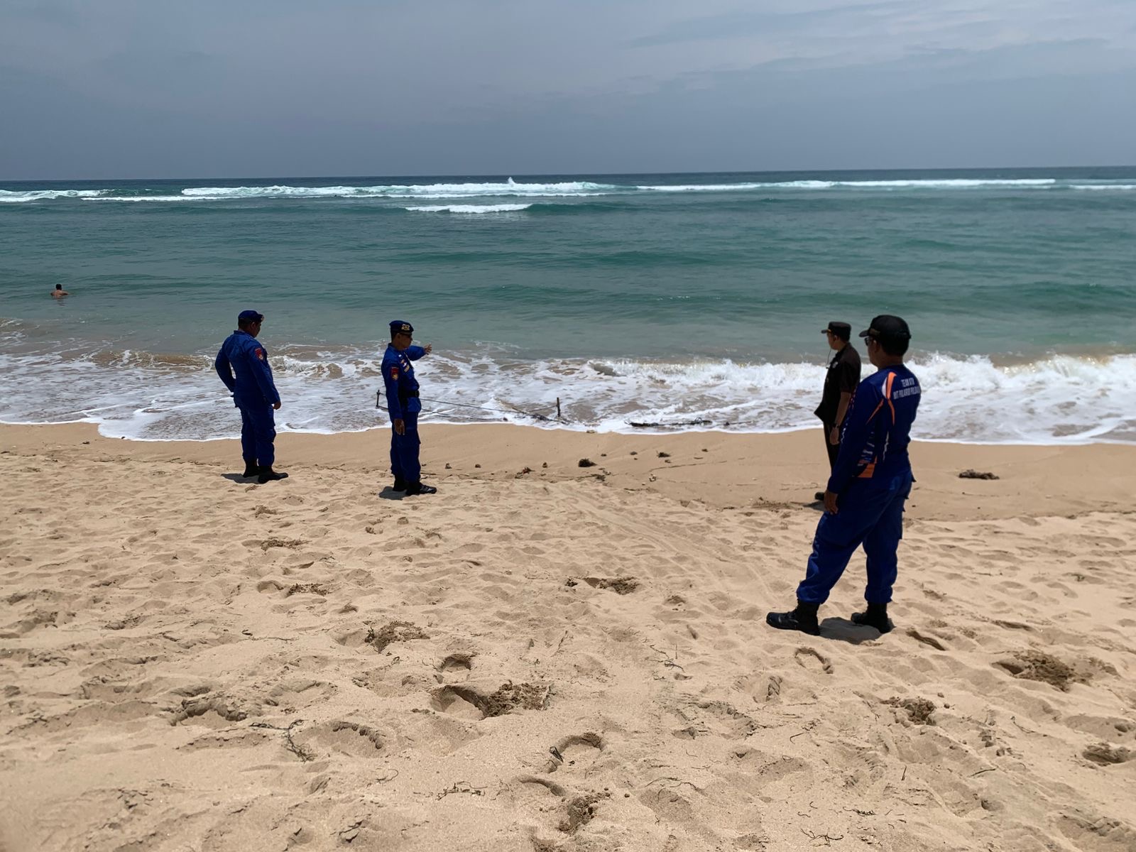 <strong>WNA Tanpa Identitas Tewas Mengambang di Pantai Kawasan ITDC Nusa Dua</strong>