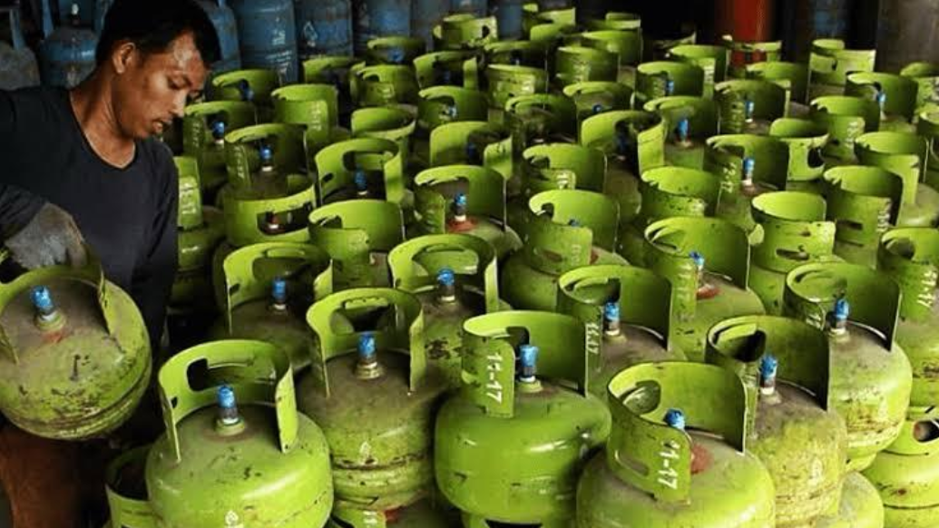 <strong>Pemerintah Larang Warung Eceran Jual LPG 3 Kg, Wajib Jadi Pangkalan Resmi</strong>