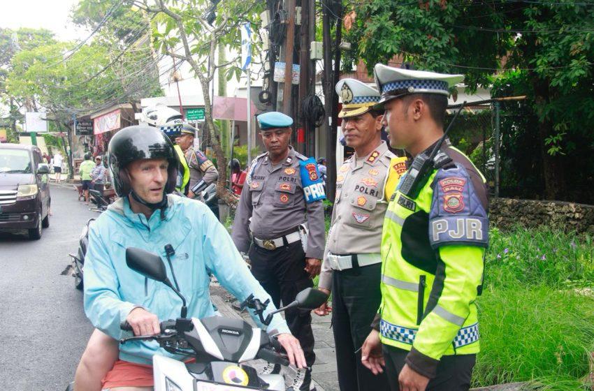 Operasi Zebra Agung 2025: Ditlantas Polda Bali Gencarkan Hunting Mobile, Tegas Awasi Pelanggar di Kawasan Pariwisata