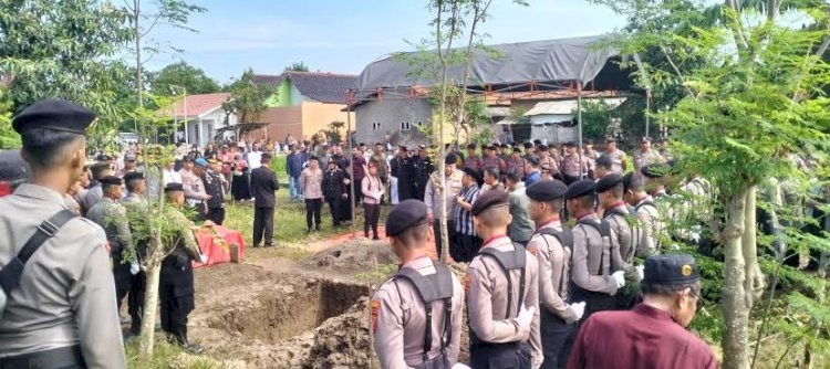 Tragis! Anggota Polisi Tewas Diduga Dianiaya Senior di Polda Jabar, Empat Oknum Diperiksa Propam