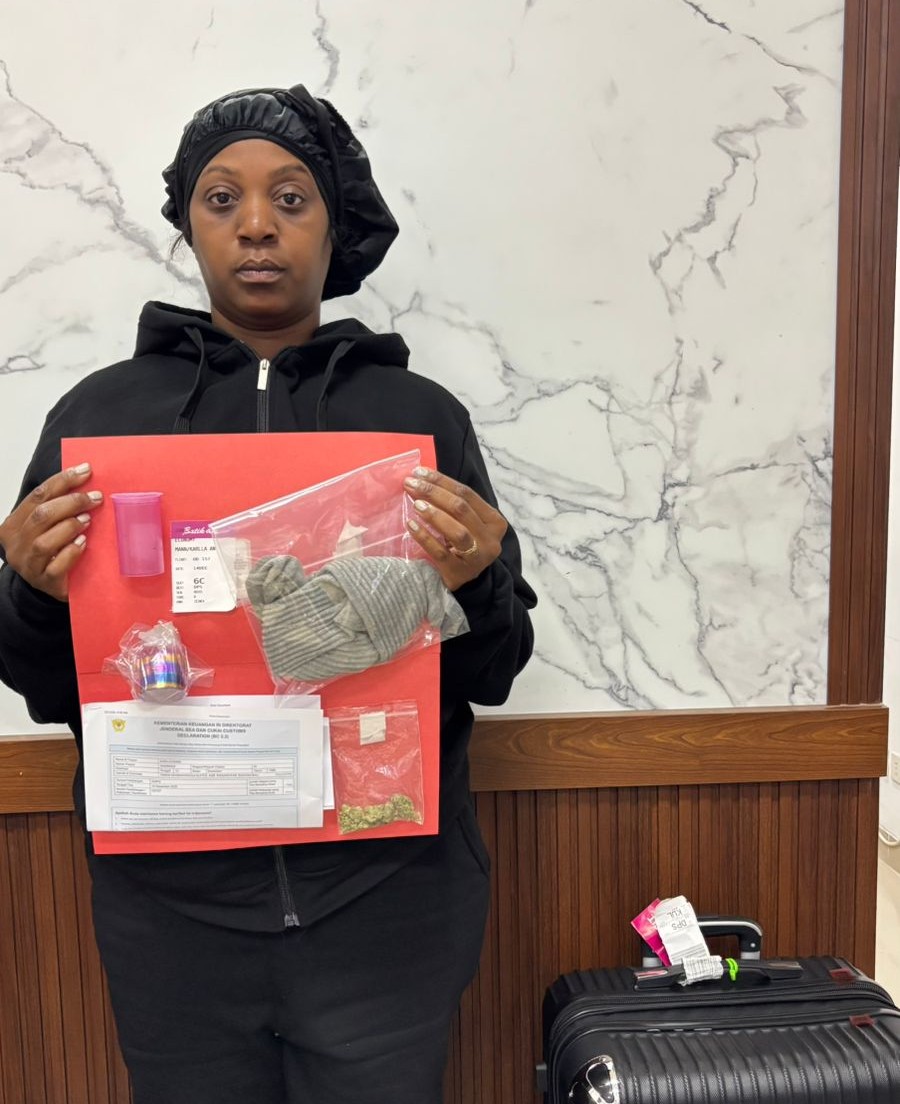 Warga Negara AS Diamankan di Bandara Ngurah Rai Terkait Kepemilikan Ganja